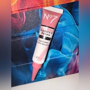 No7 Restore & Renew Eye Cream